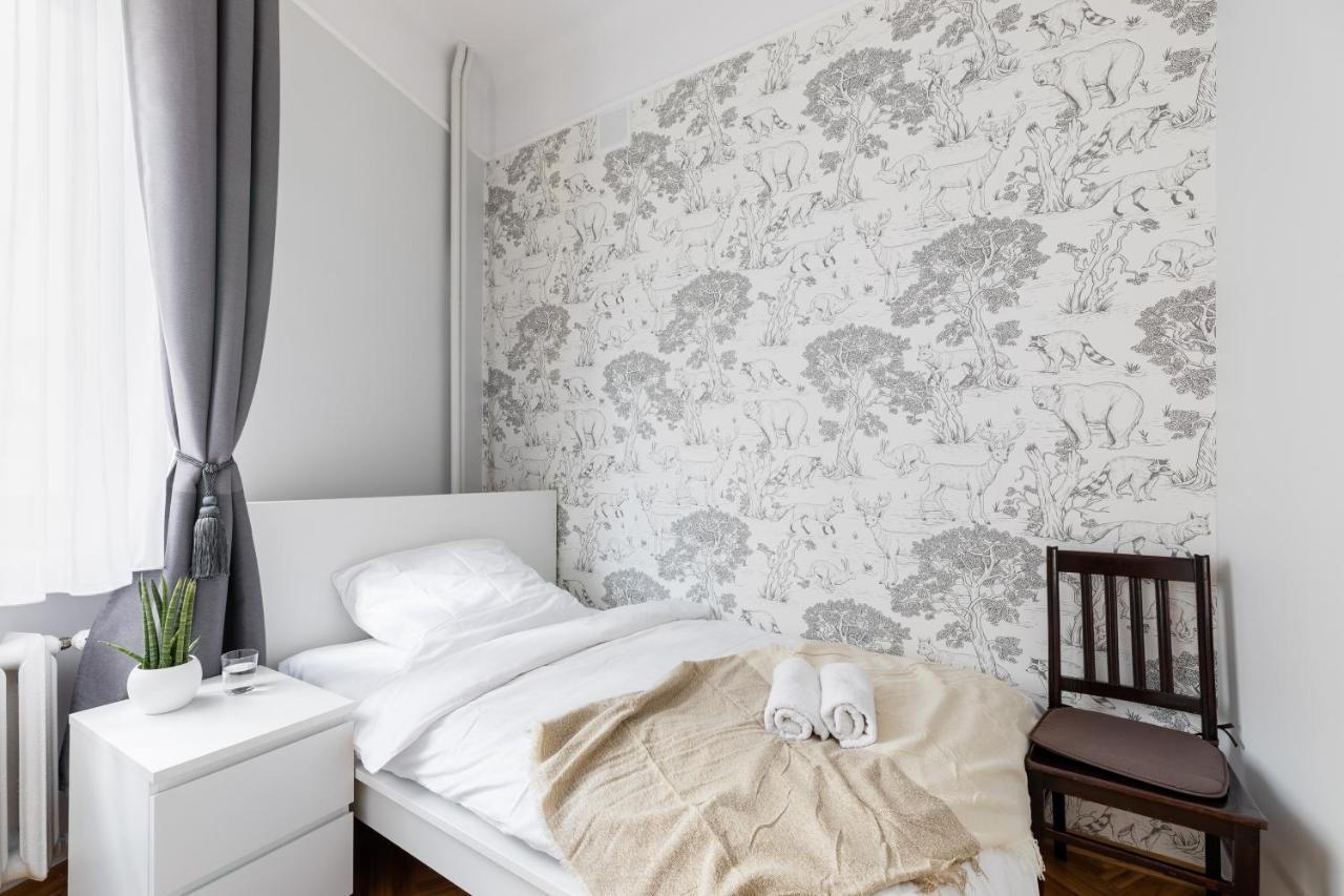 P&O Serviced Apartments Plac Konstytucji Varsovie Extérieur photo
